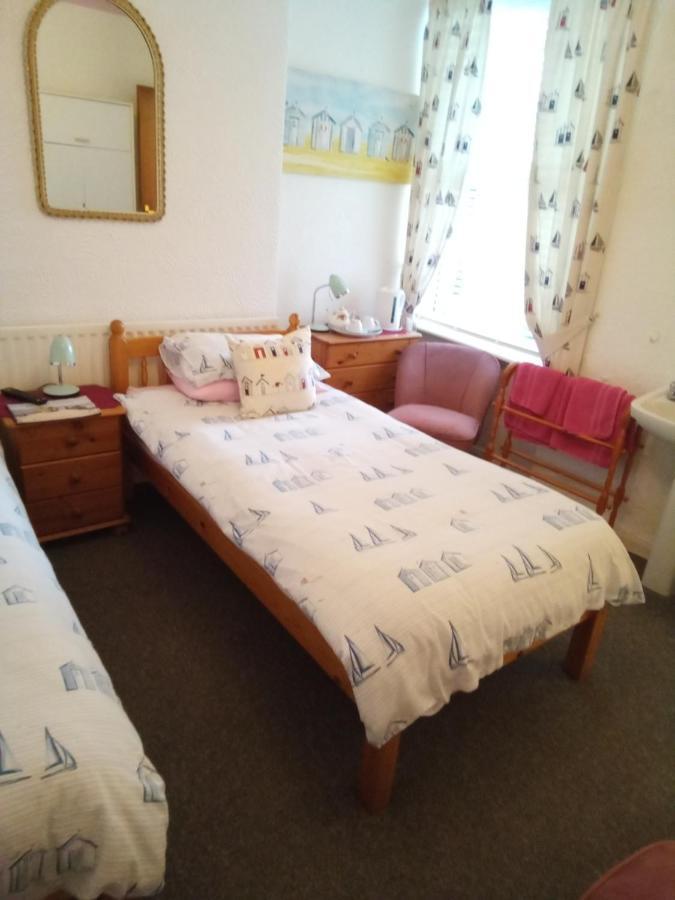 Applebys Guest House Holyhead Cameră foto