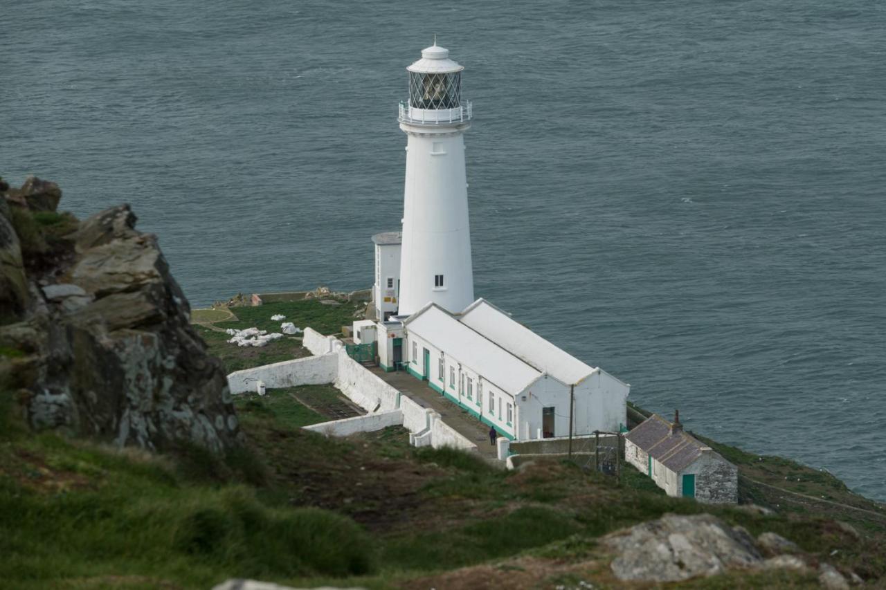 Applebys Guest House Holyhead Exterior foto